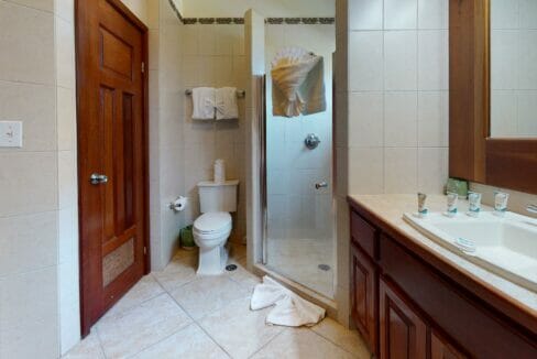 Grand-Caribe-A1-Bathroom(1)